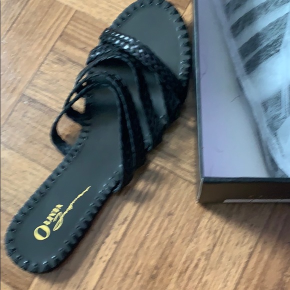 Sandals - Picture 2 of 3